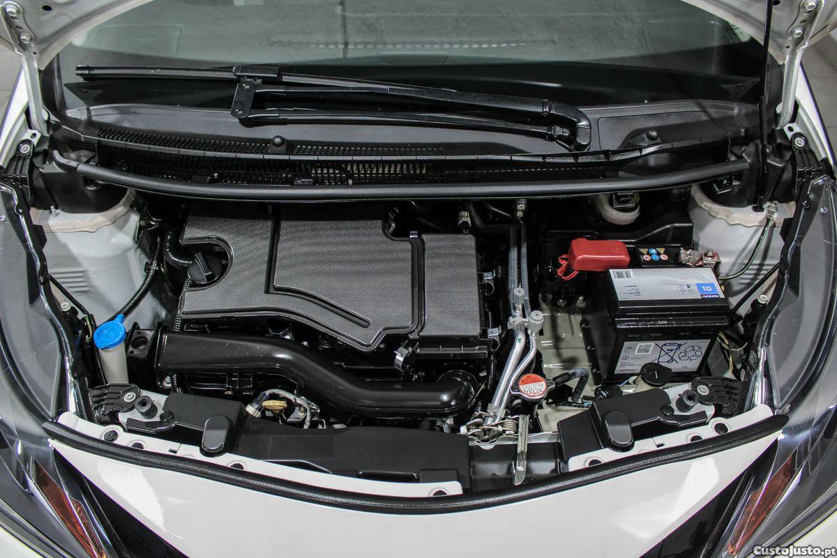 Toyota Aygo 1.0 X-Play+AC+X-Touch — fotografia 3