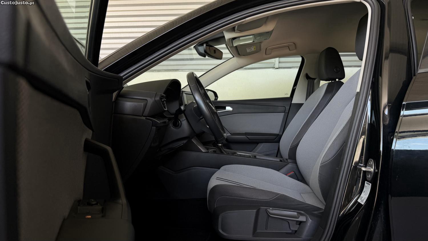 SEAT Leon 2.0 TDI Style — fotografia 19