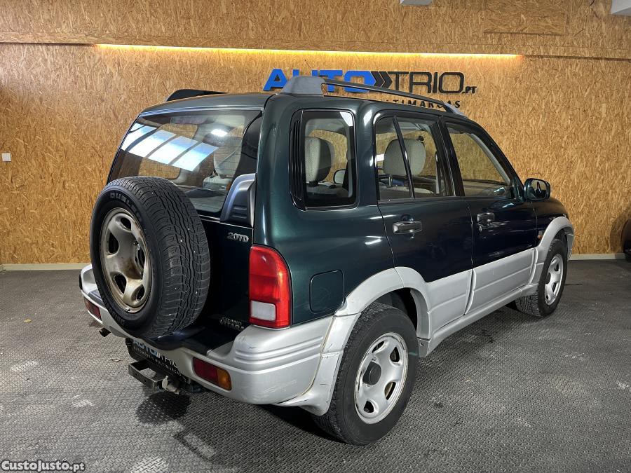 Suzuki Grand Vitara ... 2.0 TD - 99 foto 3