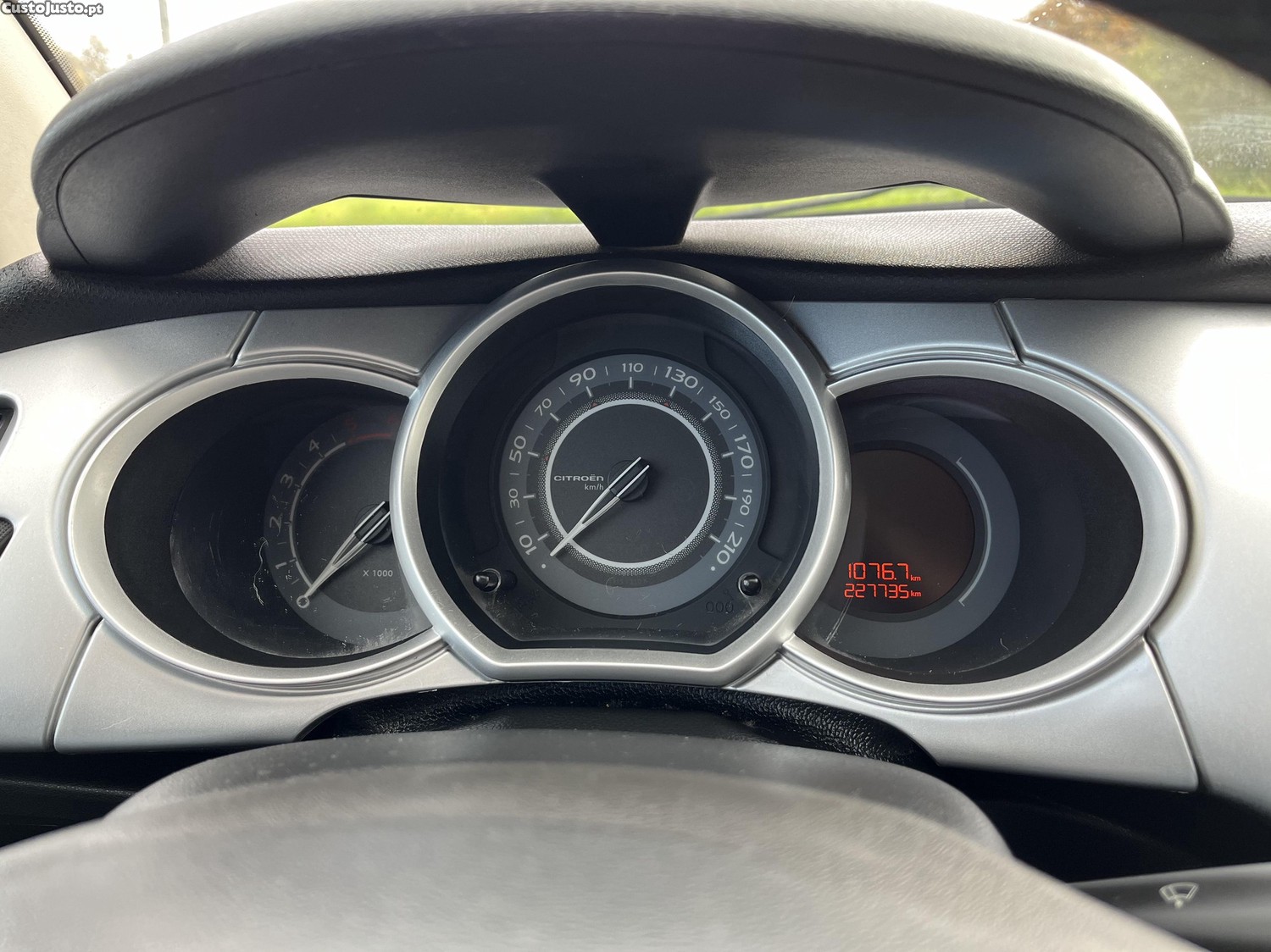 Citroën C3 1.6 HDI 5 lugares — fotografia 4