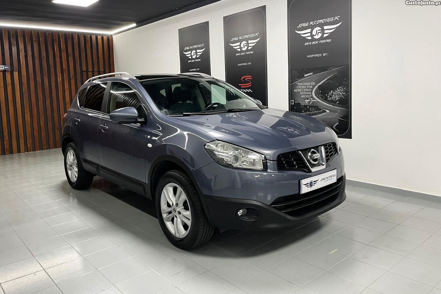 Nissan Qashqai 1.5 dCi Acenta C/ Teto panorâmico — fotografia 6