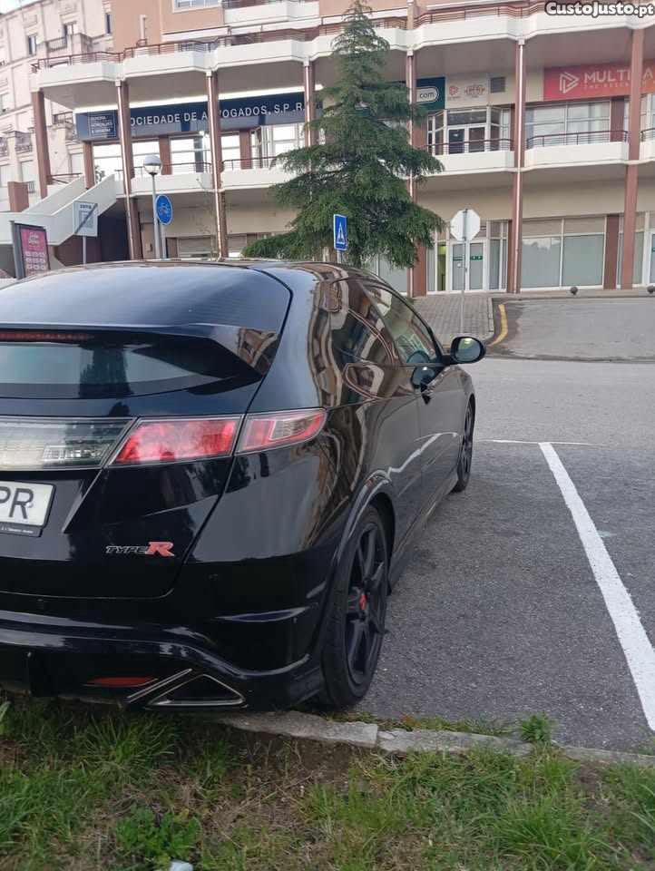 Honda Civic FN2 Type R — photo 3