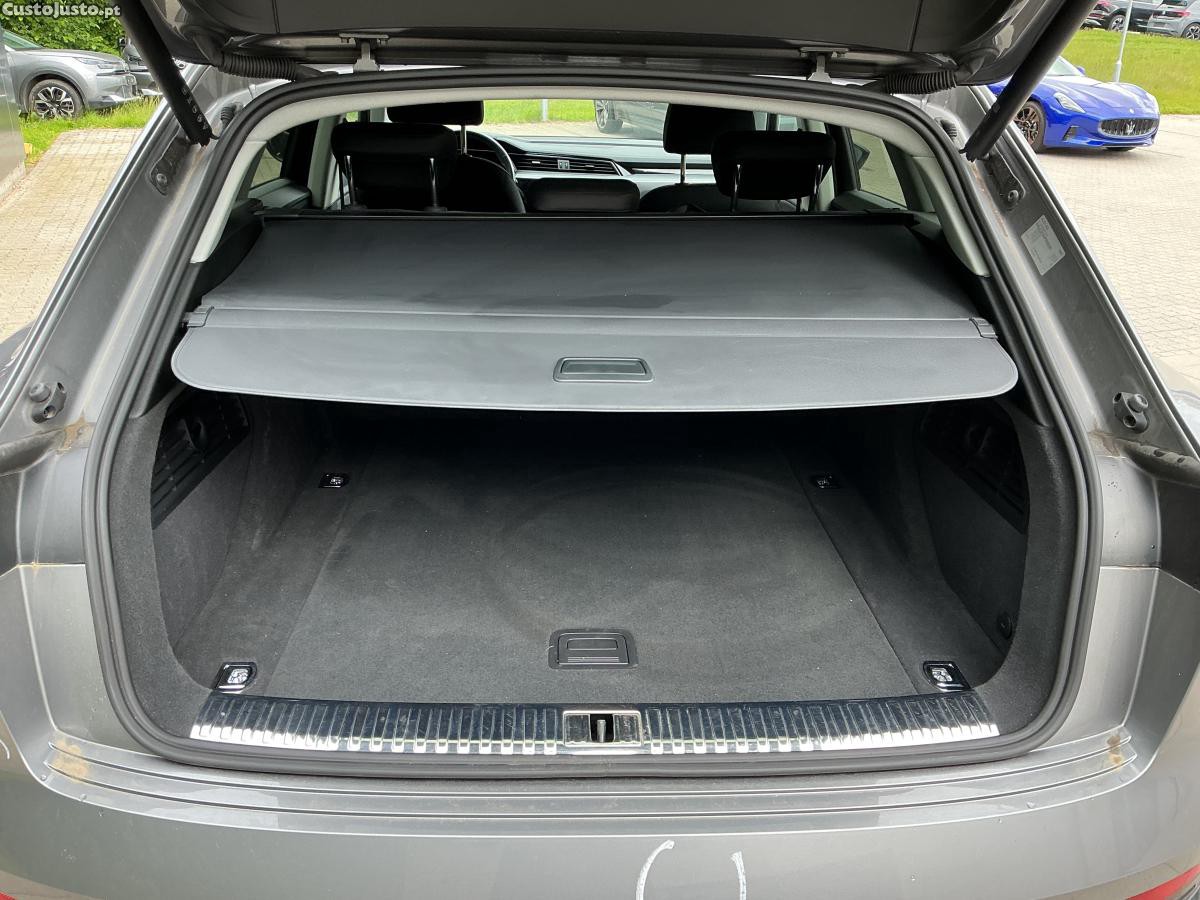 Audi e-tron Advanced — fotografia 3