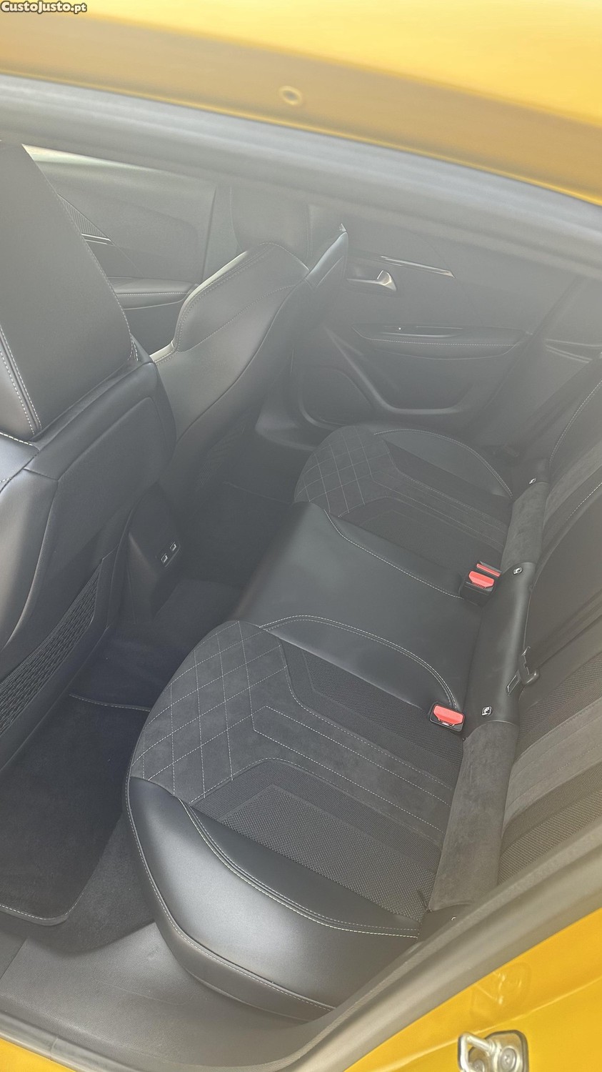 Peugeot e-208 Gt - 22 — photo 5