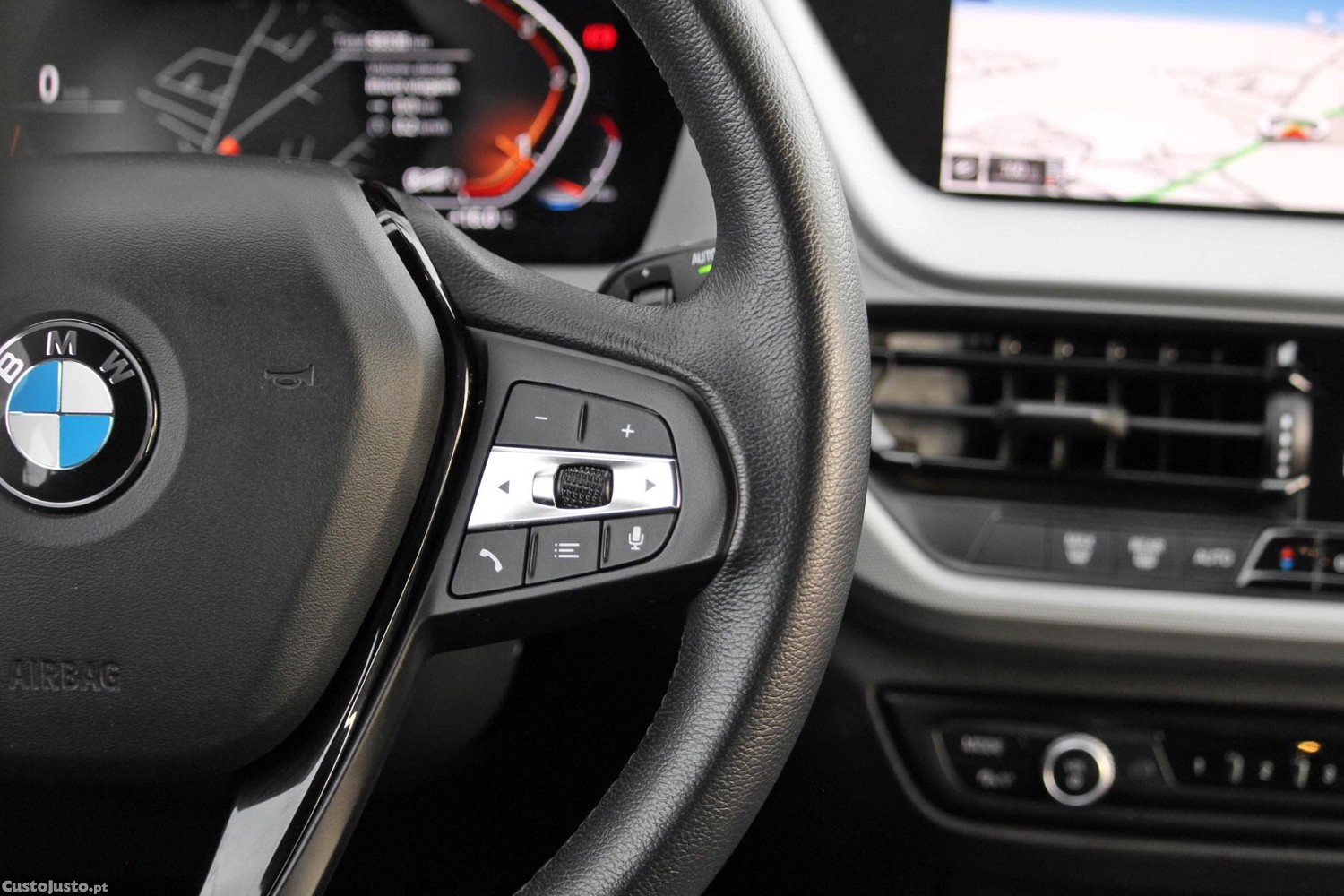 BMW 116 d Advantage Auto — fotografia 10
