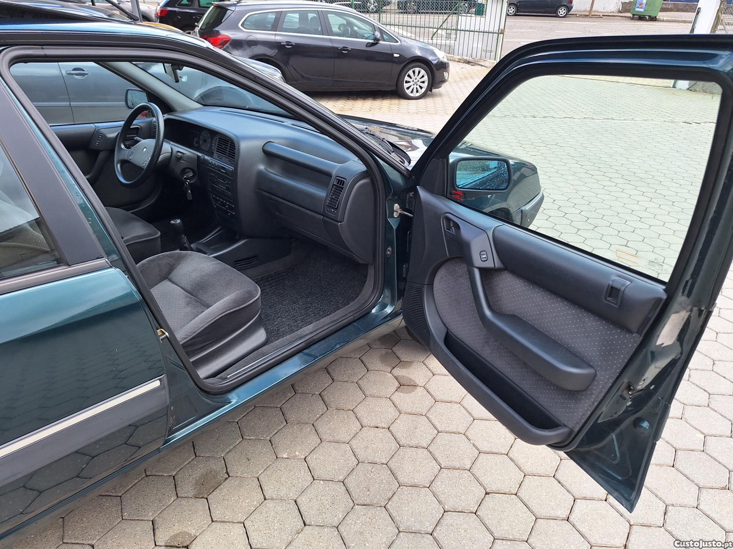 Citroën Xantia 1.6 i VSX — fotografia 10