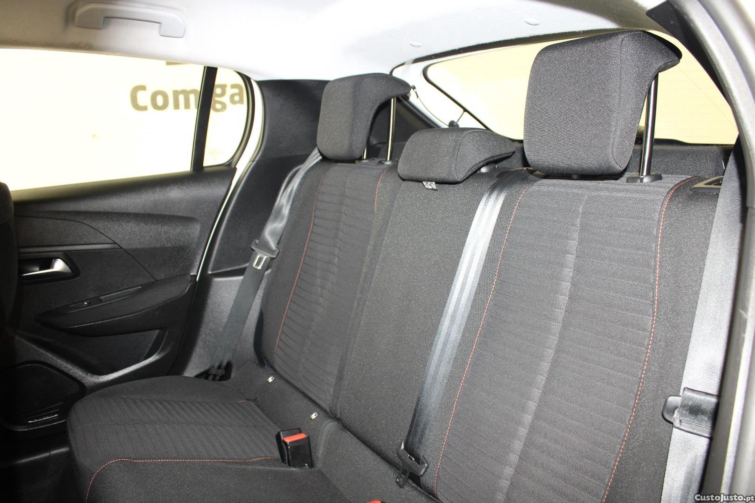 Peugeot 208 1.5BlueHDI 100CV ACTIVE — fotografia 7