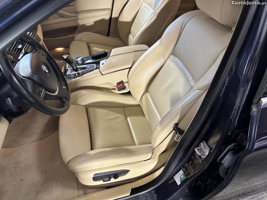 BMW 520 d Line Luxury Auto — fotografia 10