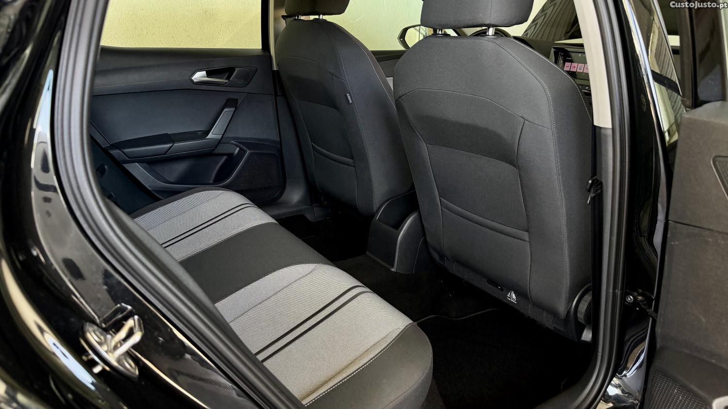 SEAT Leon 2.0 TDI Style — fotografia 10