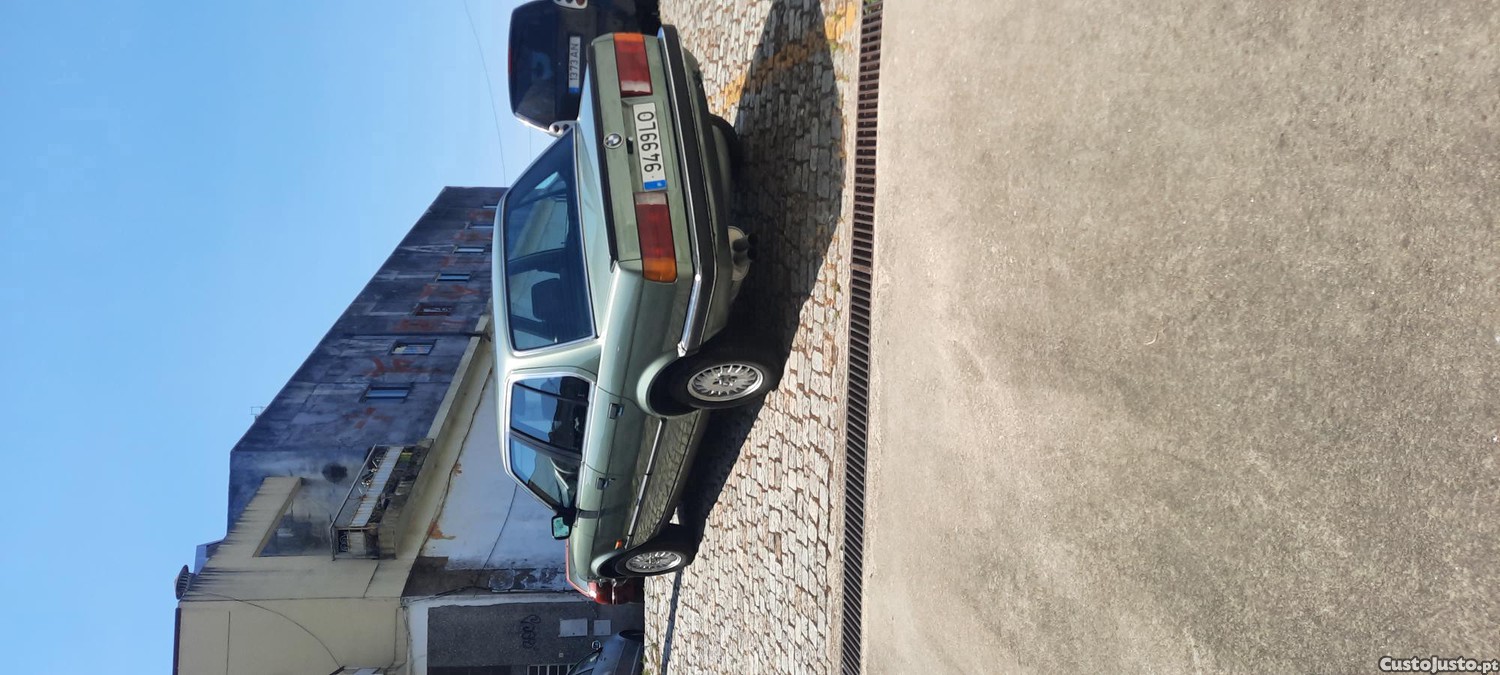 BMW 323 i e30 — fotografia 6
