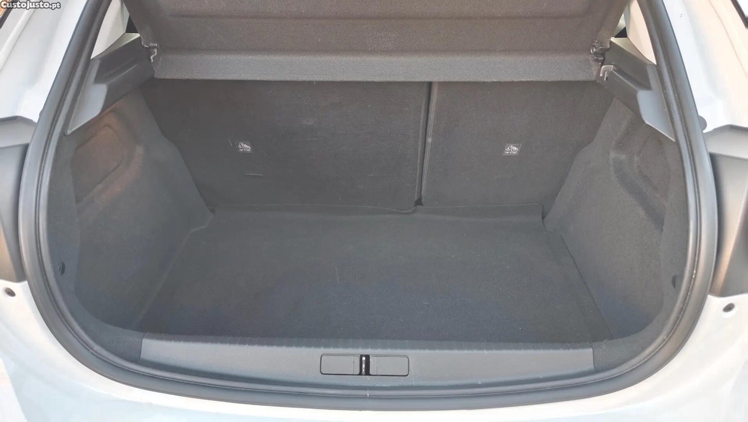 Opel Corsa 1.5 D Business — fotografia 14