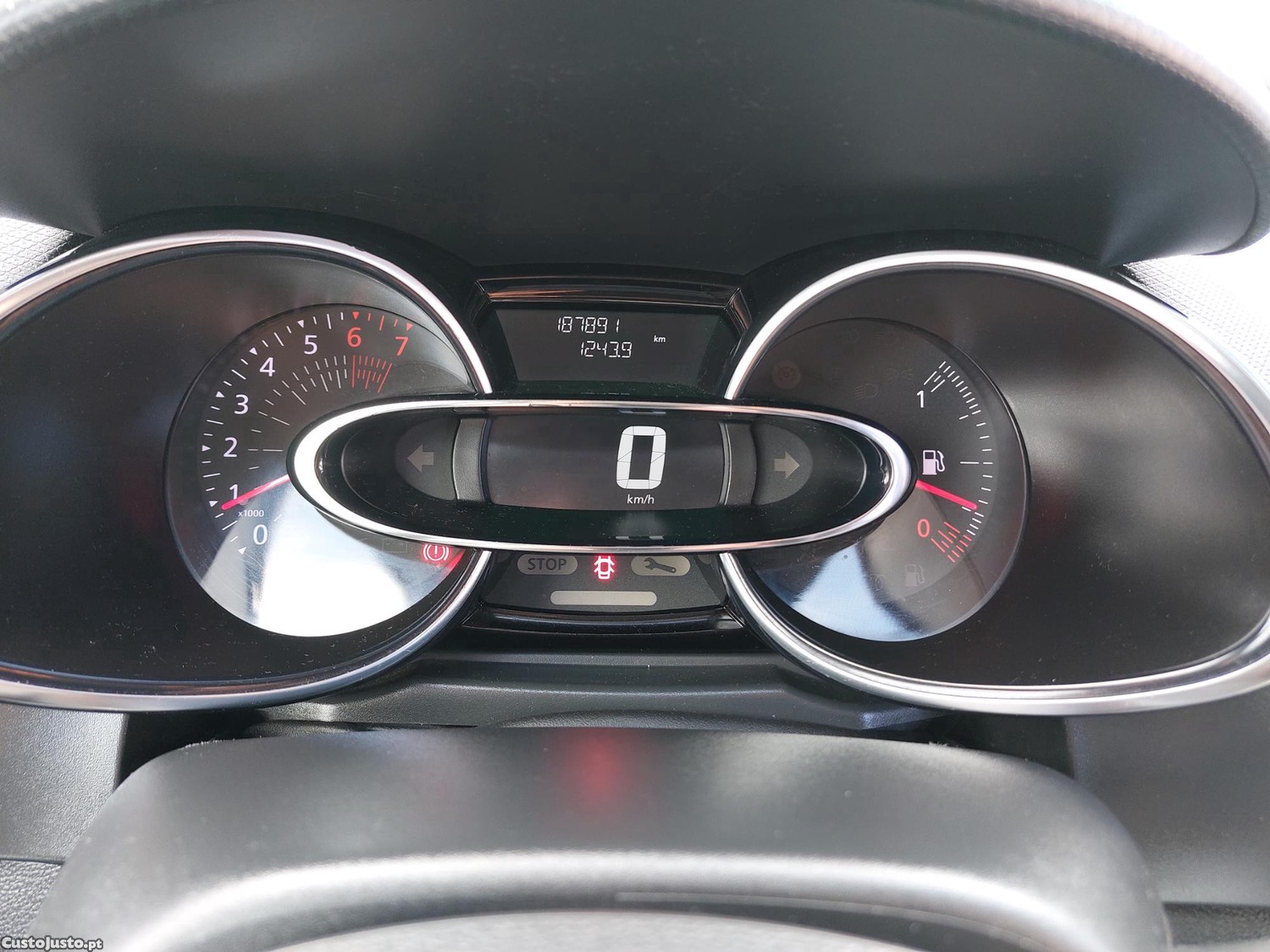 Renault Clio sport tourer 0.9 tce 90cv, limited — fotografia 7