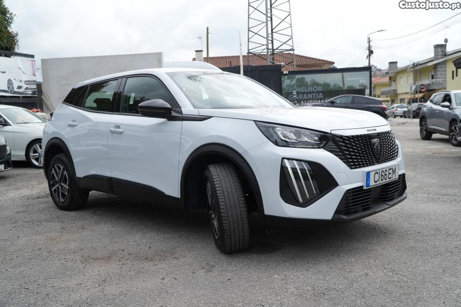 Peugeot 2008 PureTech 100 Stop&St — fotografia 12