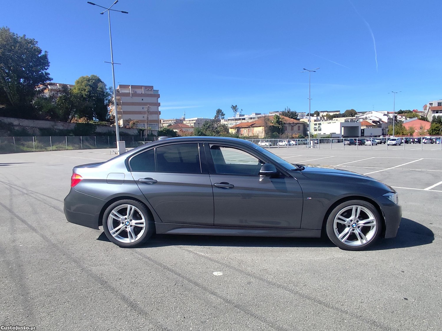 BMW 318 D pack M - 15 — photo 2