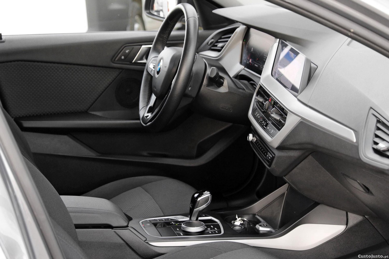 BMW 116 d Advantage Auto — fotografia 5