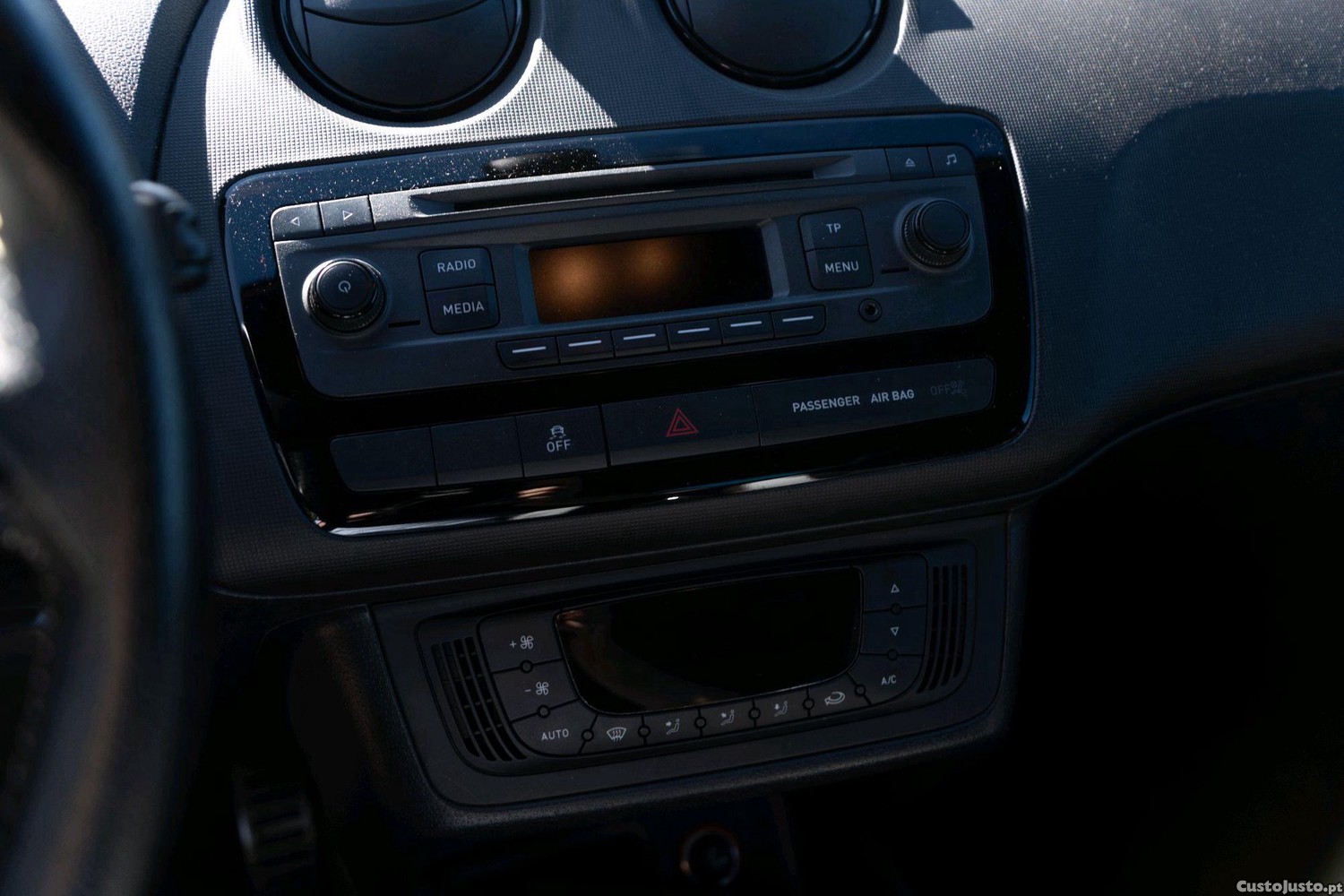 SEAT Ibiza Cupra DSG — fotografia 4