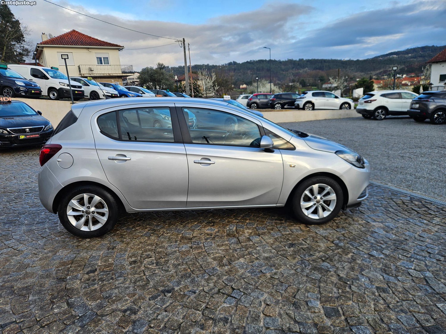 Opel Corsa E 1.3 CDTI Business Edition — fotografia 19