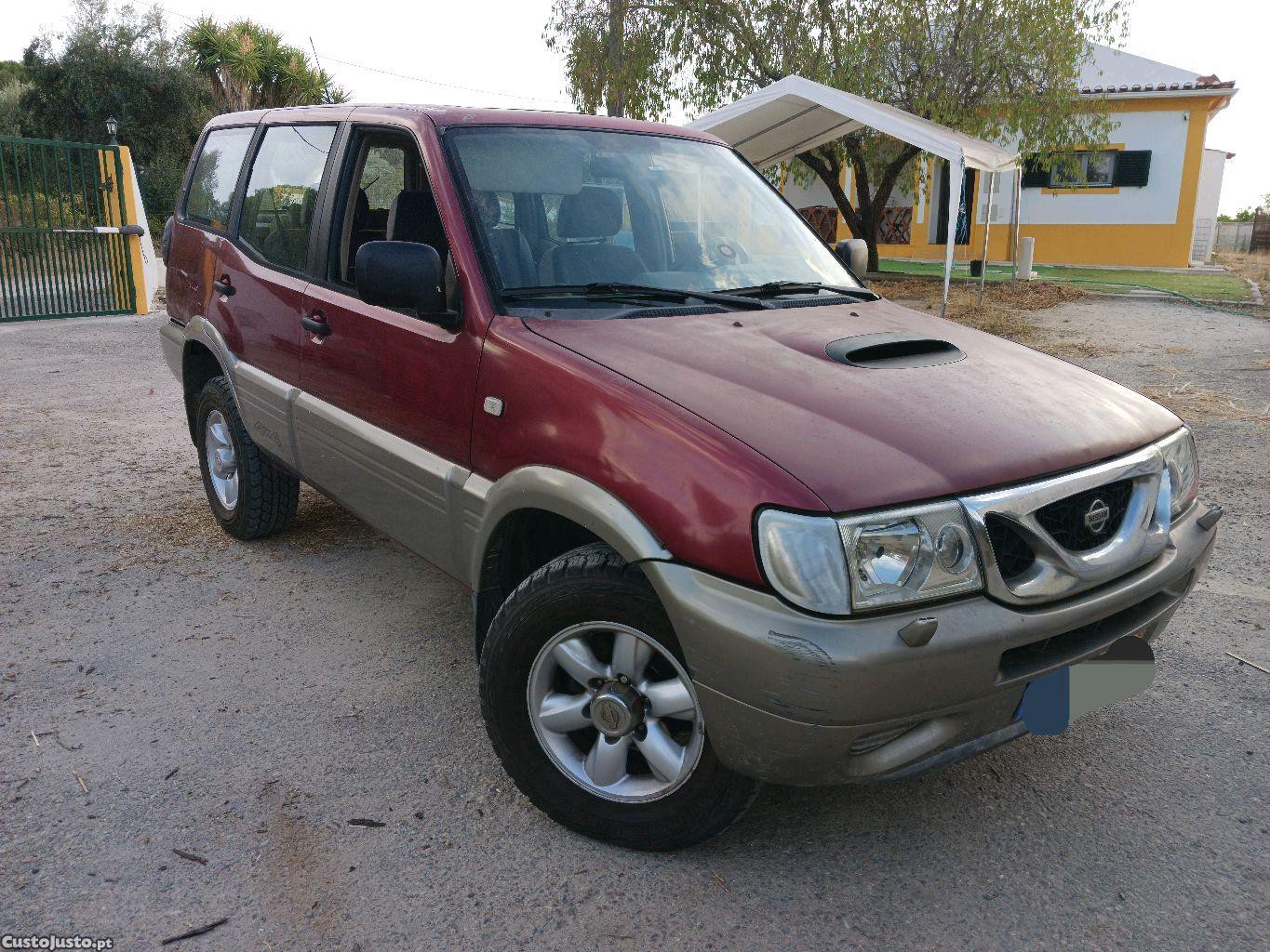 Nissan Terrano 2.7 tdi 7 lugares — photo 4