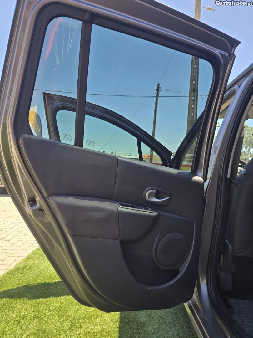 Renault Grand Modus 1.2 Dynamique — fotografia 12