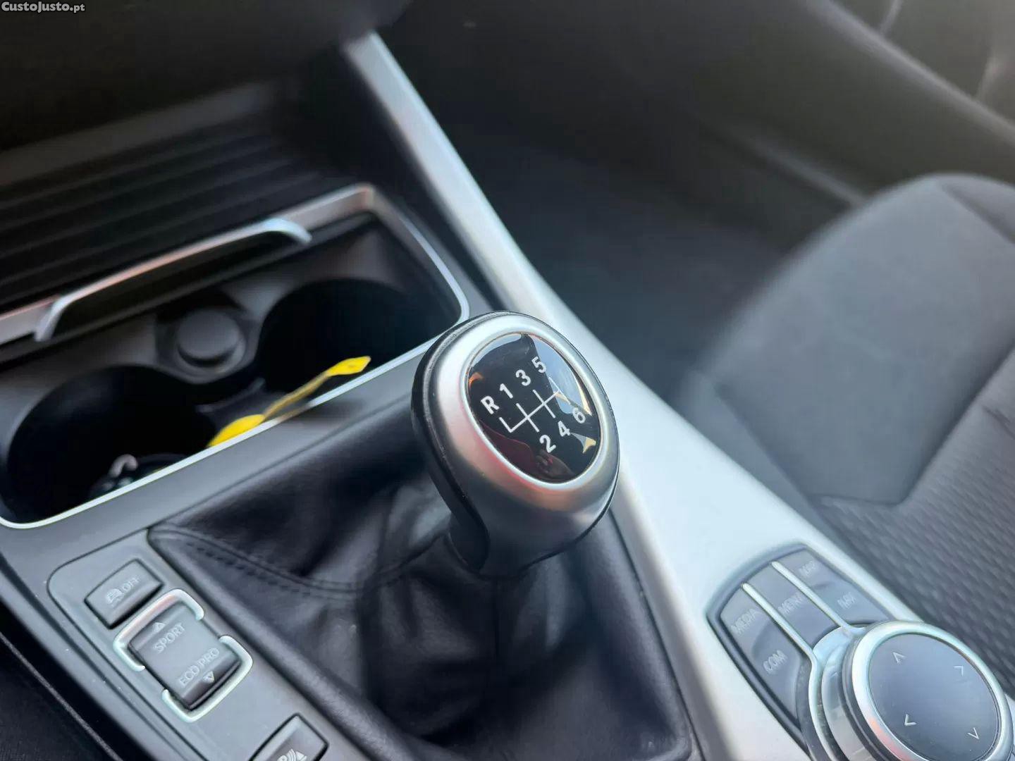 BMW 116 D advantage — fotografia 8