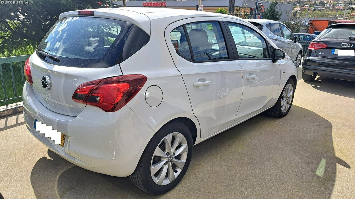 Opel Corsa e 1.3 cdti edition CX Automatica — fotografia 2
