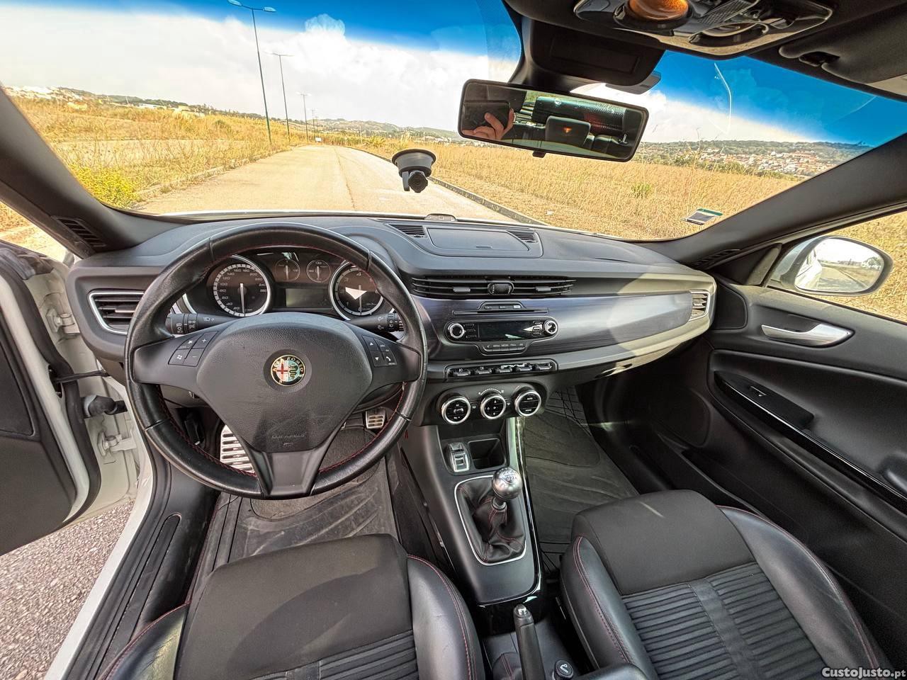 Alfa Romeo Alfa 6 Giulietta — photo 4