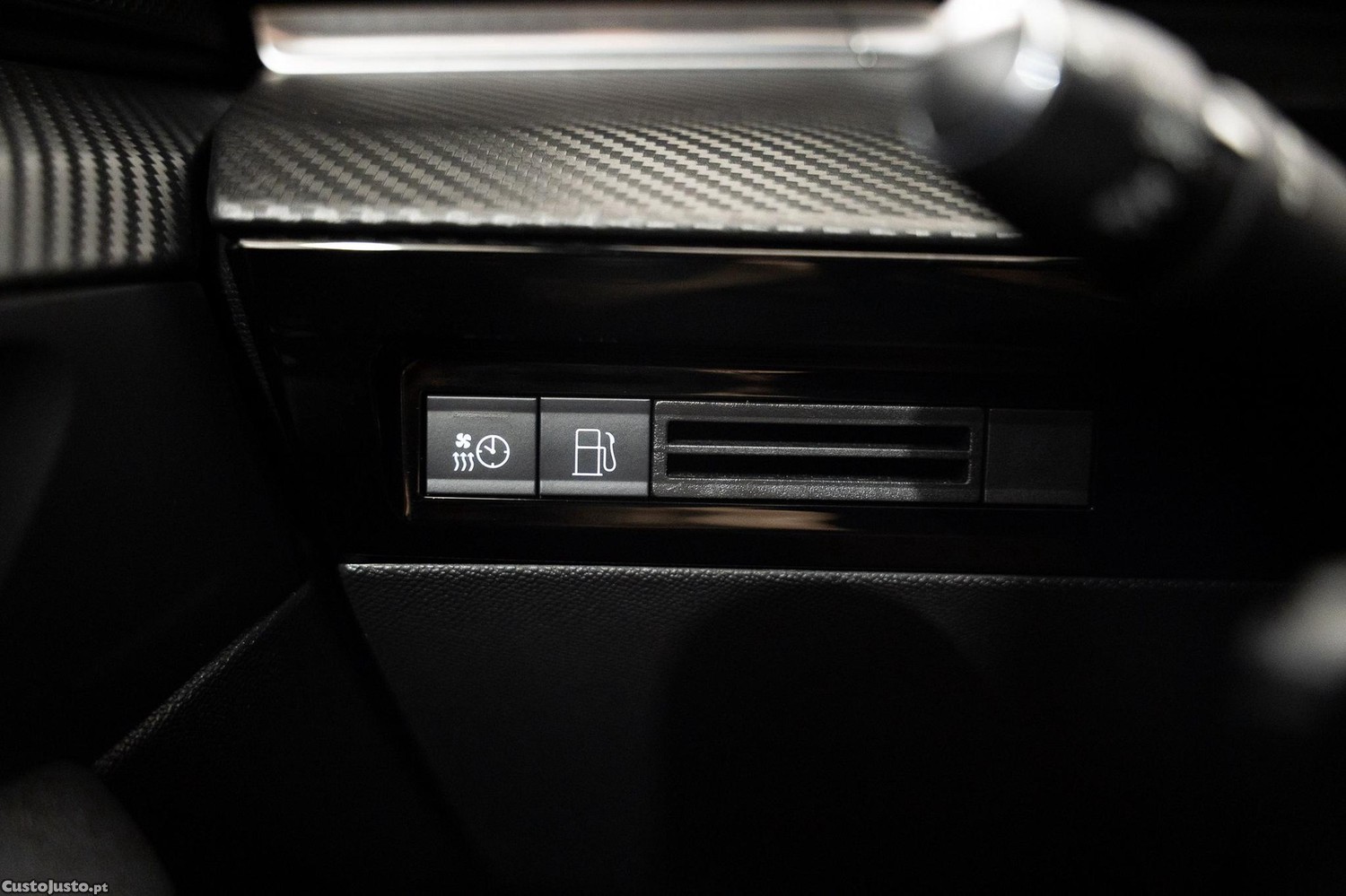 Peugeot 508 SW 1.6 Hybrid Allure e-EAT8 — fotografia 9