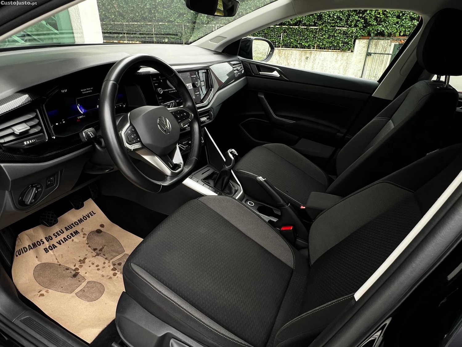 Volkswagen Taigo 1.0 TSI Urban — fotografia 12