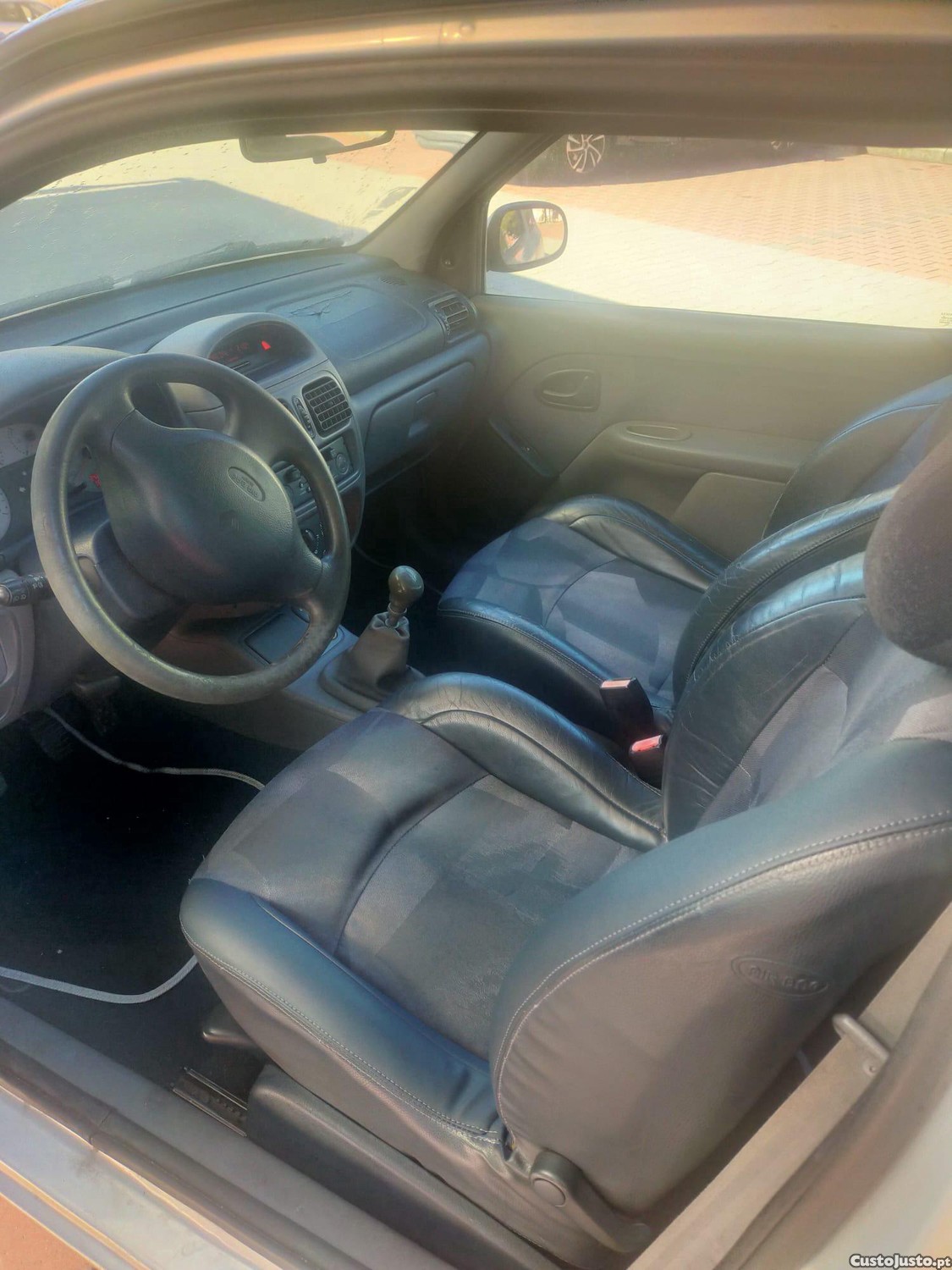 Renault Clio 1.4 16v — fotografia 2