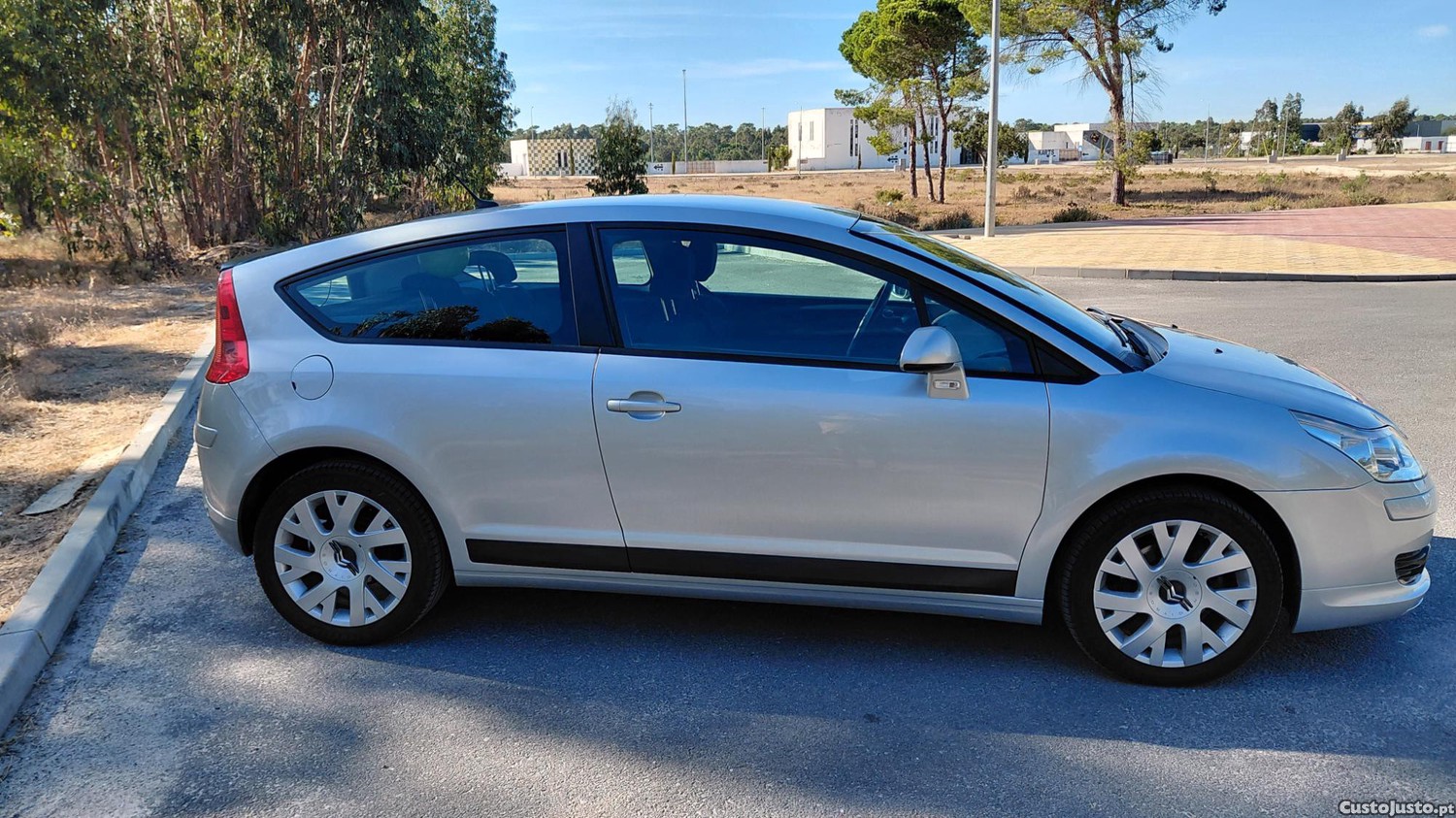 Citroën C4 Coupe — fotografia 8