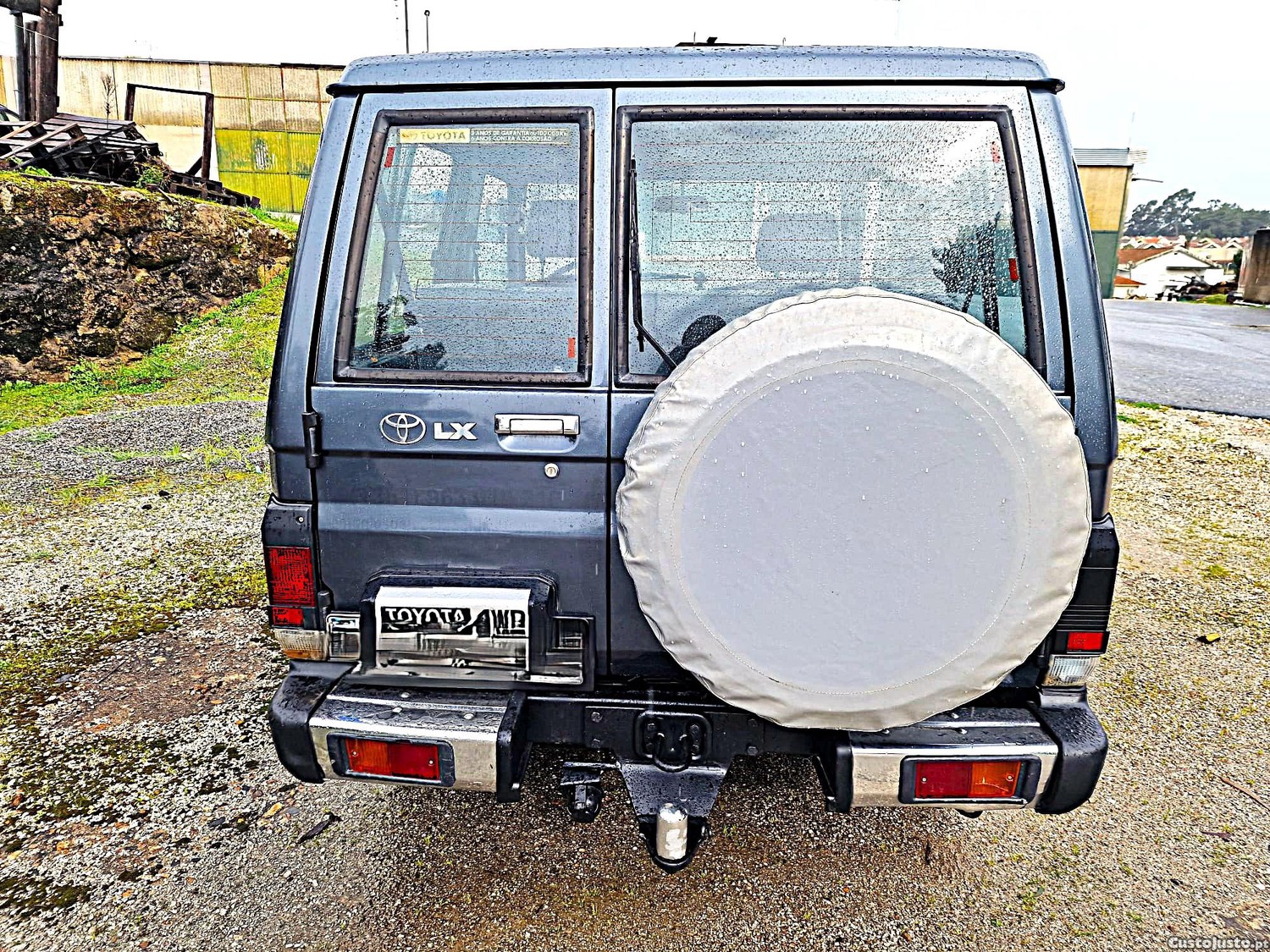 Toyota Land Cruiser VKZJ70 — fotografia 4