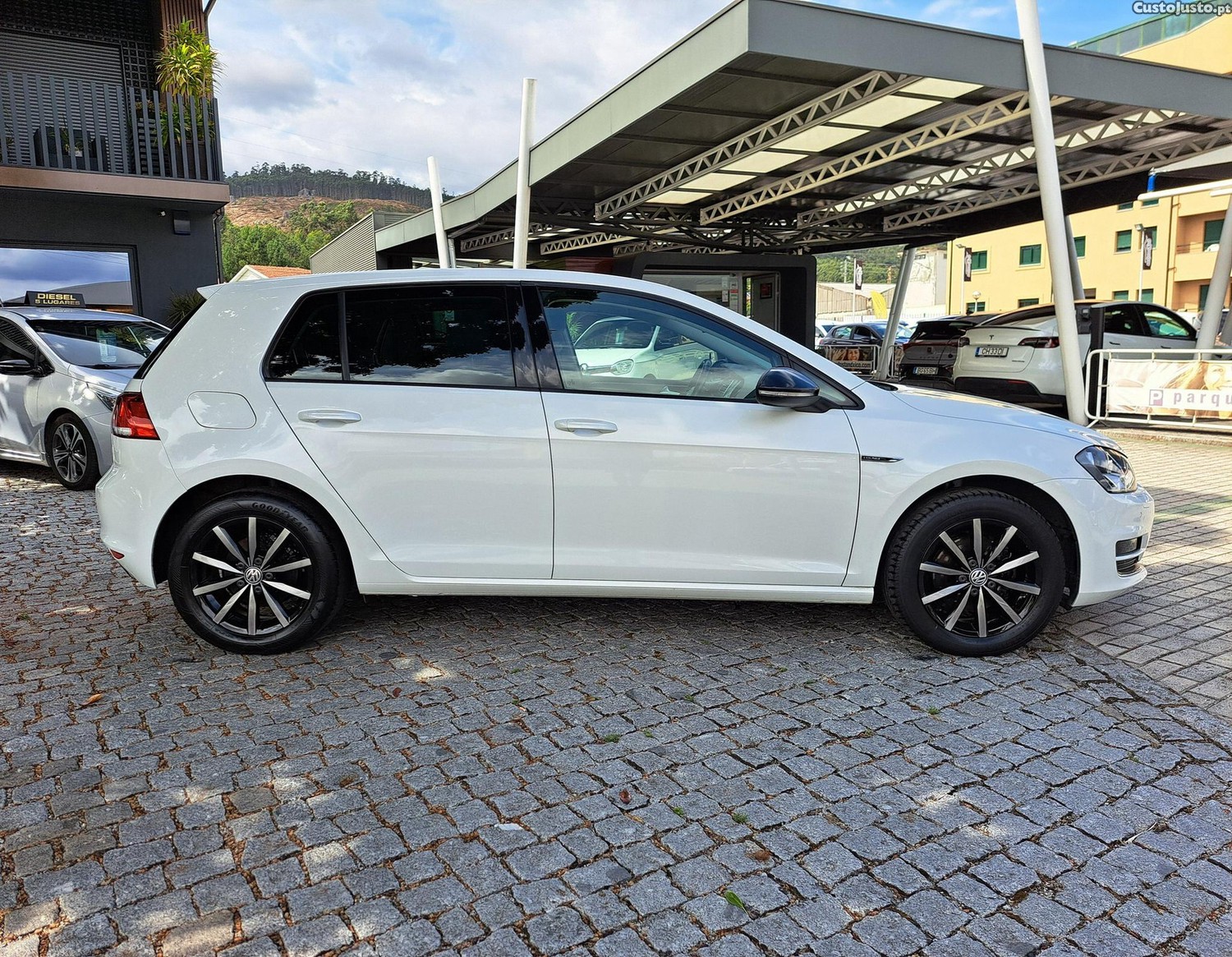 VW Golf 1.6 TDI Lounge - 15 — photo 3