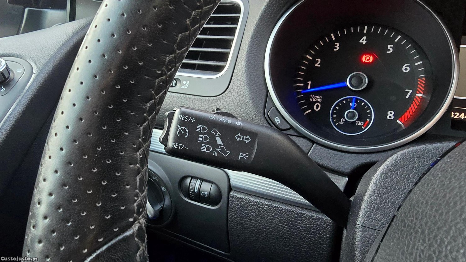 Volkswagen Golf R 2.0 TSI — fotografia 16