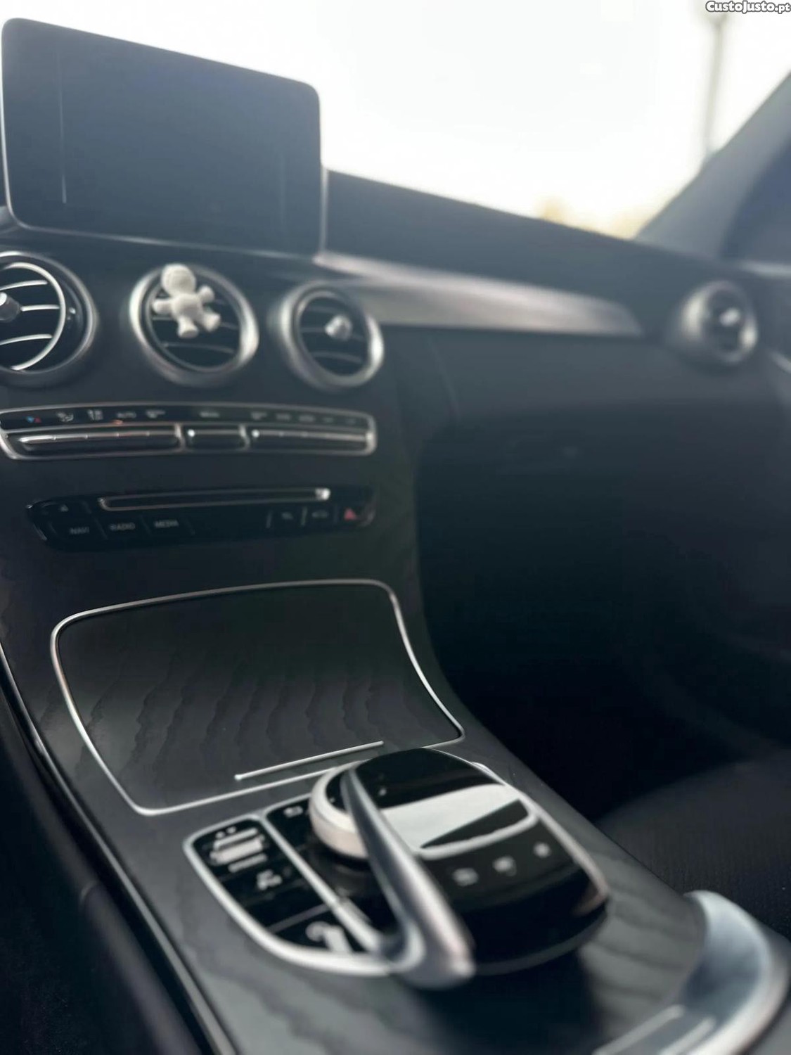 Mercedes-Benz C 250 D 2.1 4MATIC 9Gtronic — fotografia 8