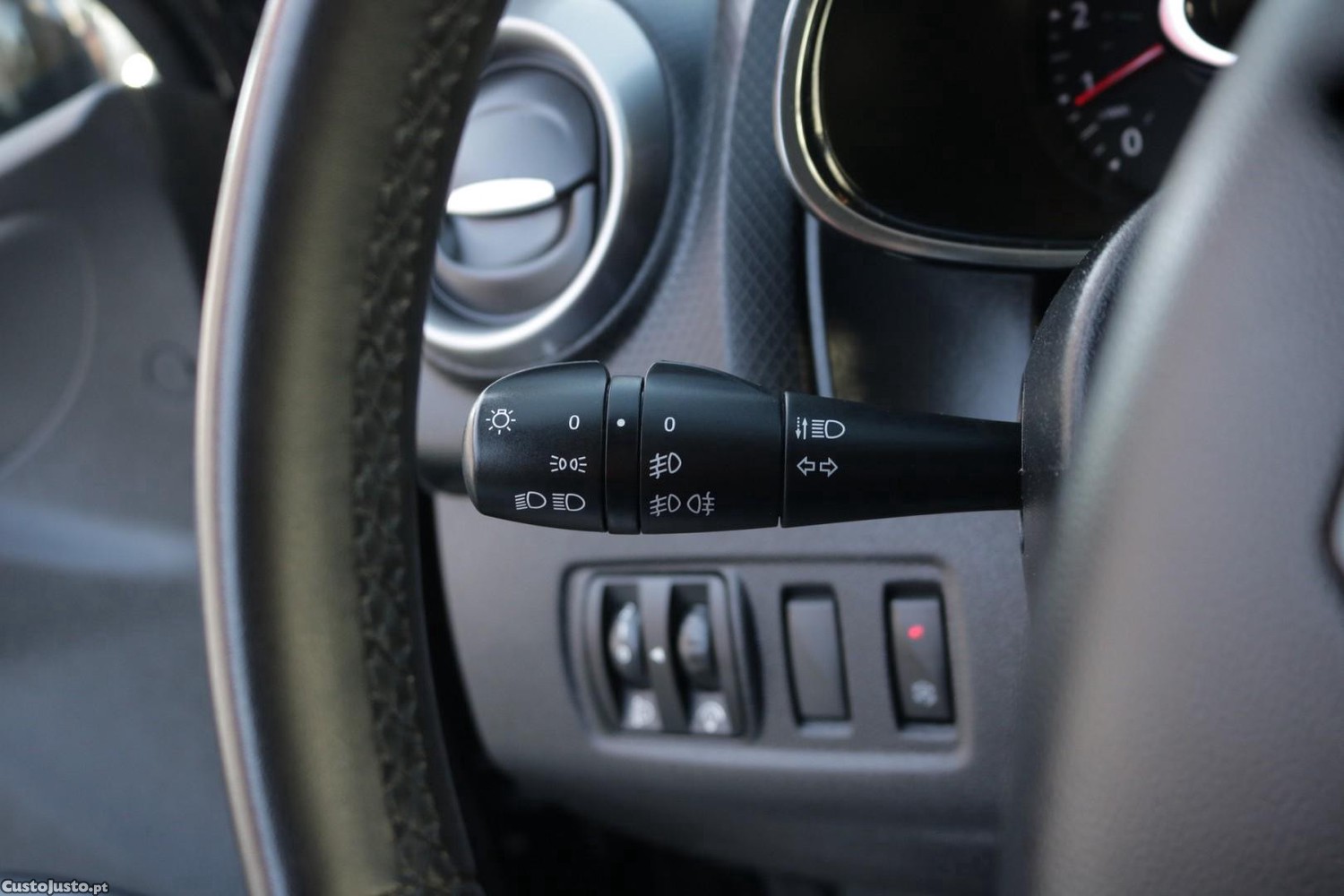 Renault Clio 1.5 DCI Limited 90cv — fotografia 34