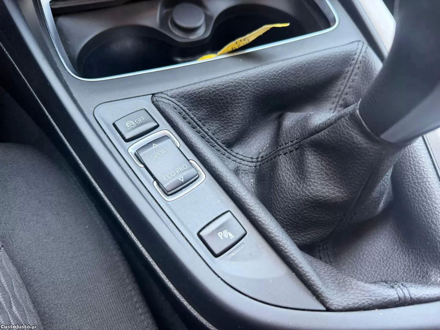 BMW 116 D advantage — fotografia 7