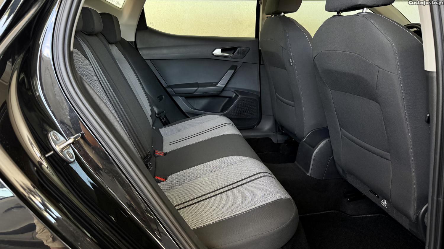 SEAT Leon 2.0 TDI Style — fotografia 9