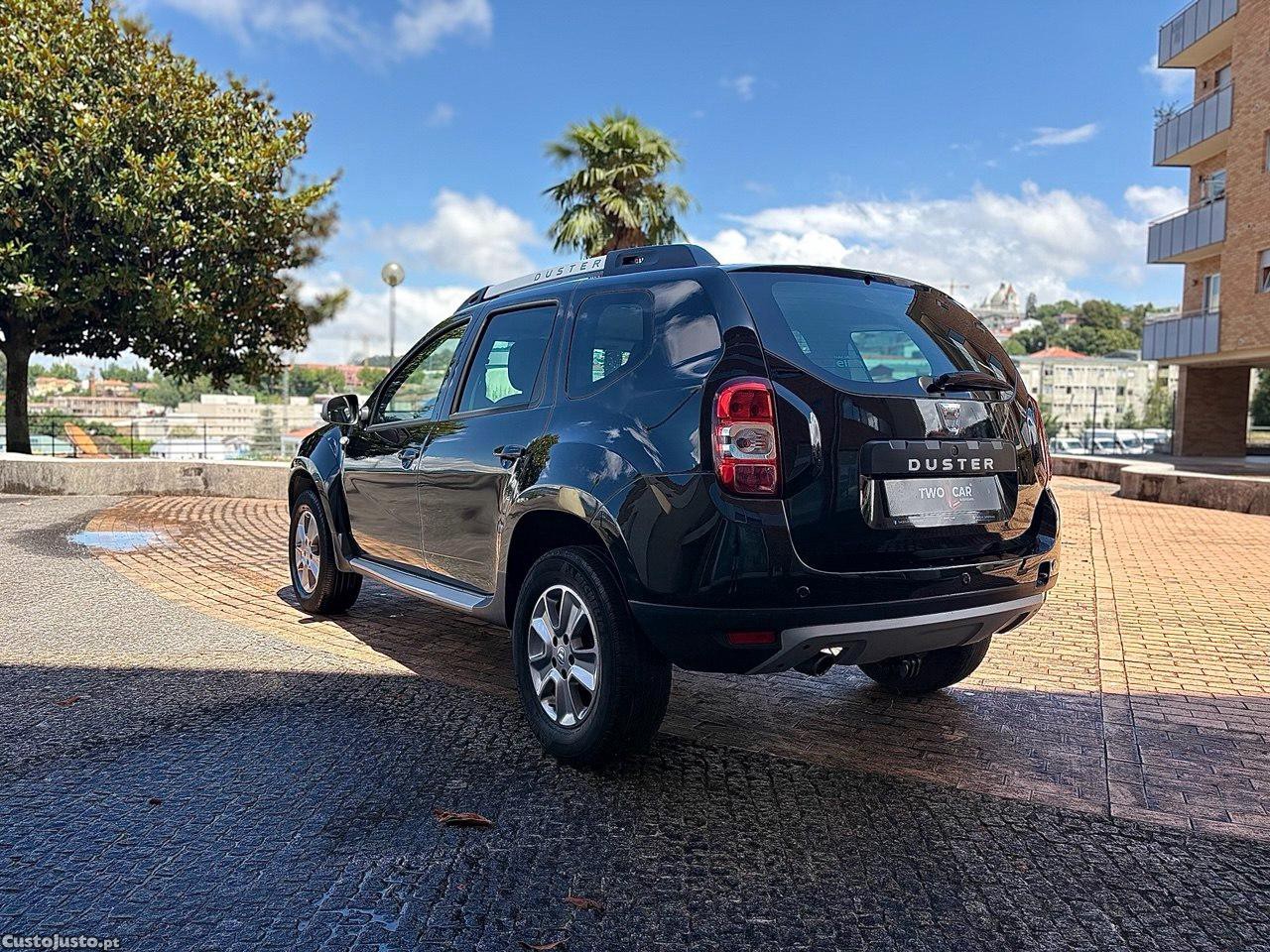 Dacia Duster 1.5DCI 110CV PRESTIGE — fotografia 12