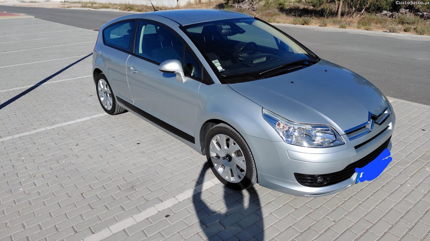 Citroën C4 Coupe — fotografia 9