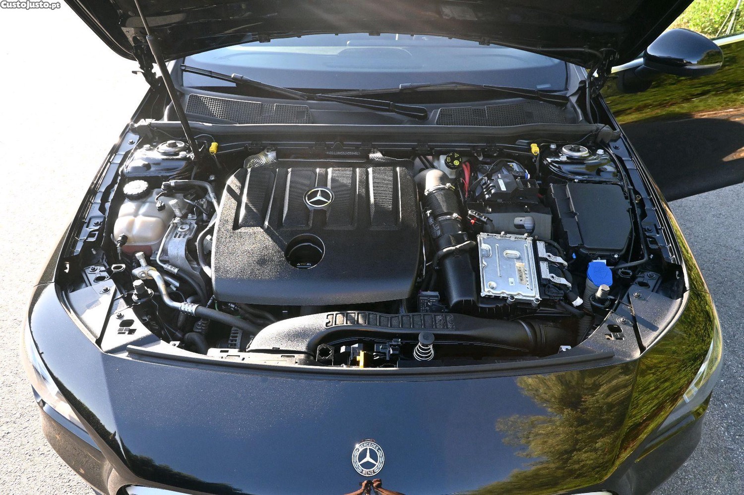 Mercedes-Benz CLA 180 d Shooting Break AMG Line - 20 foto 4