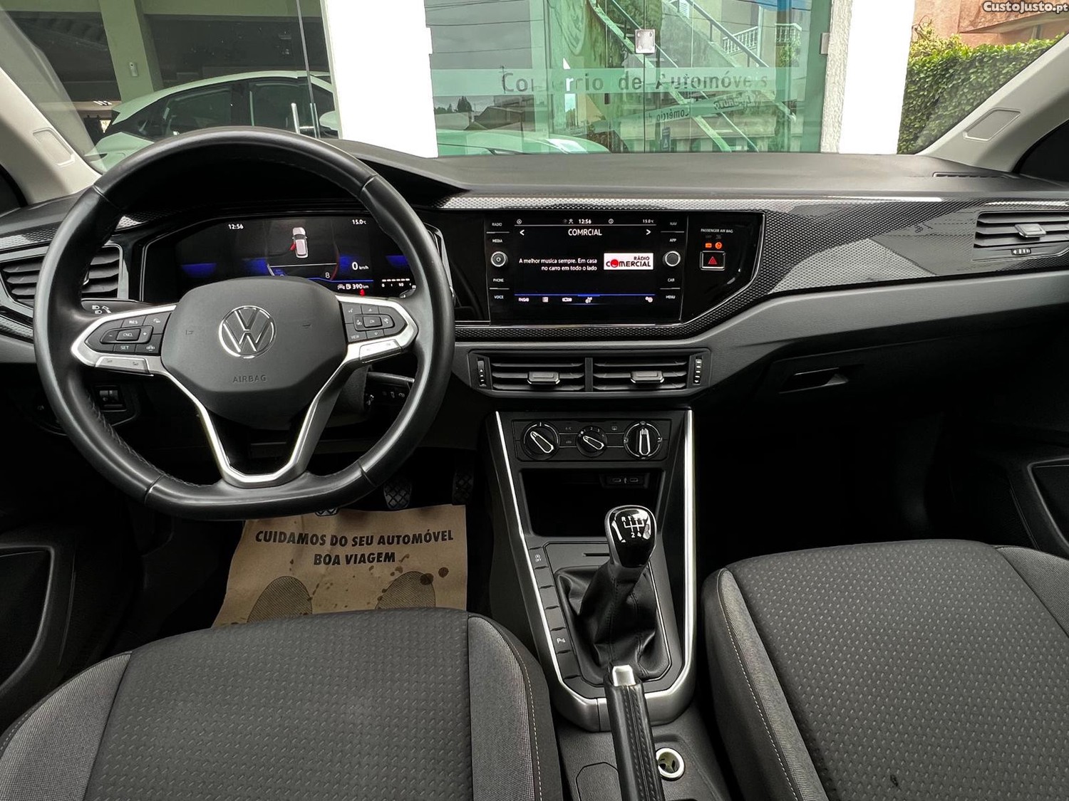 Volkswagen Taigo 1.0 TSI Urban — fotografia 16