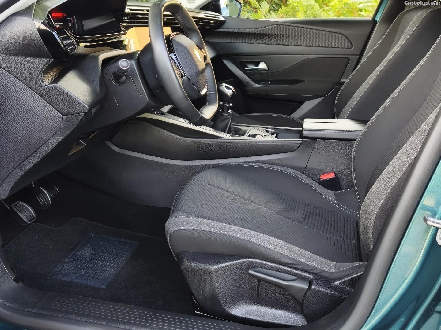 Peugeot 308 PureTech 130 Active Pack — fotografia 10