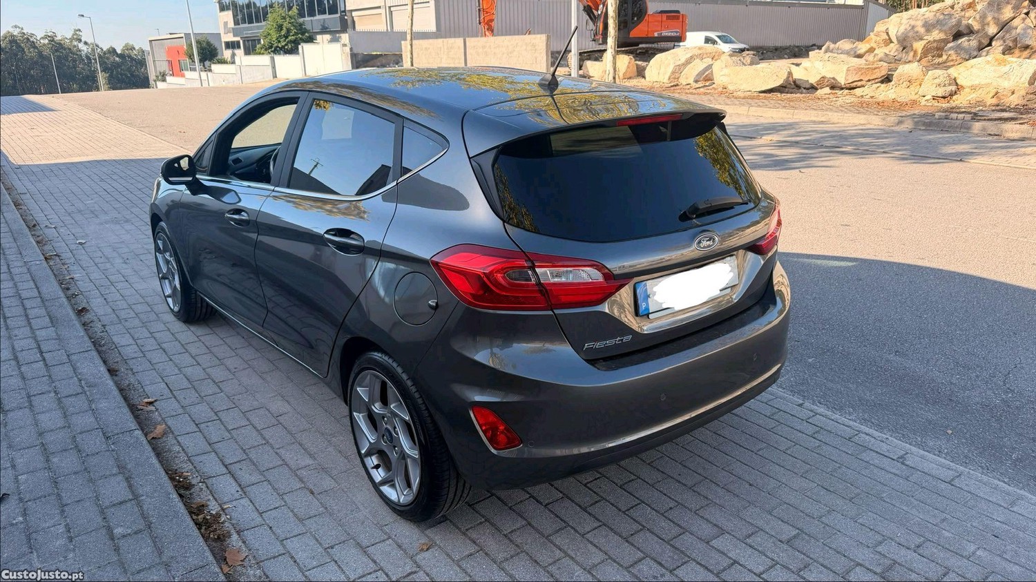 Ford Fiesta Titanium - 17 — photo 4
