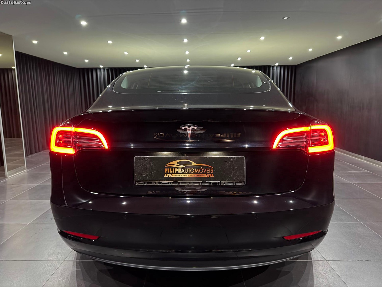 Tesla Model 3 Standard RWD — fotografia 19