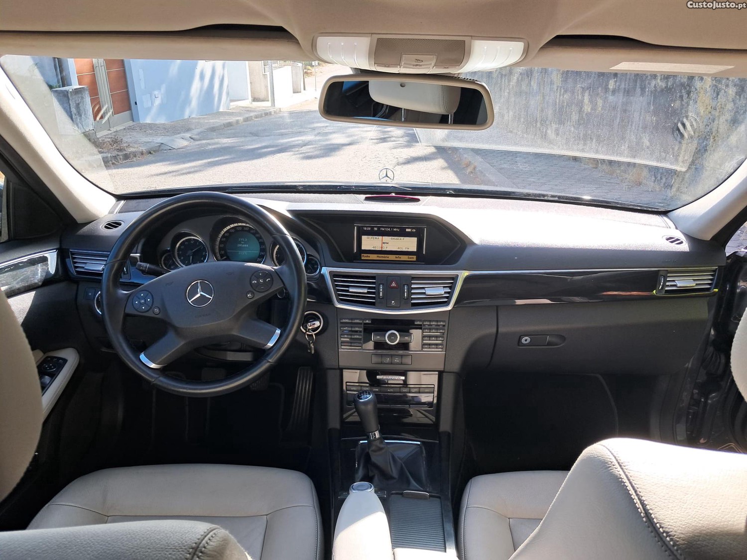 Mercedes-Benz E 250 250 Cdi — fotografia 11