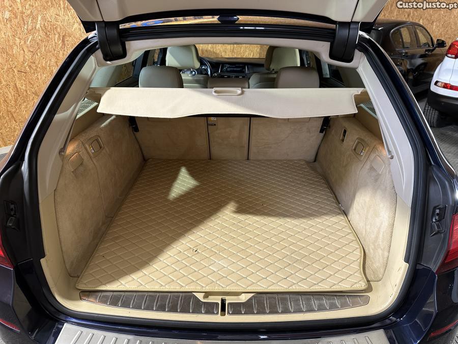 BMW 520 d Line Luxury Auto — fotografia 2