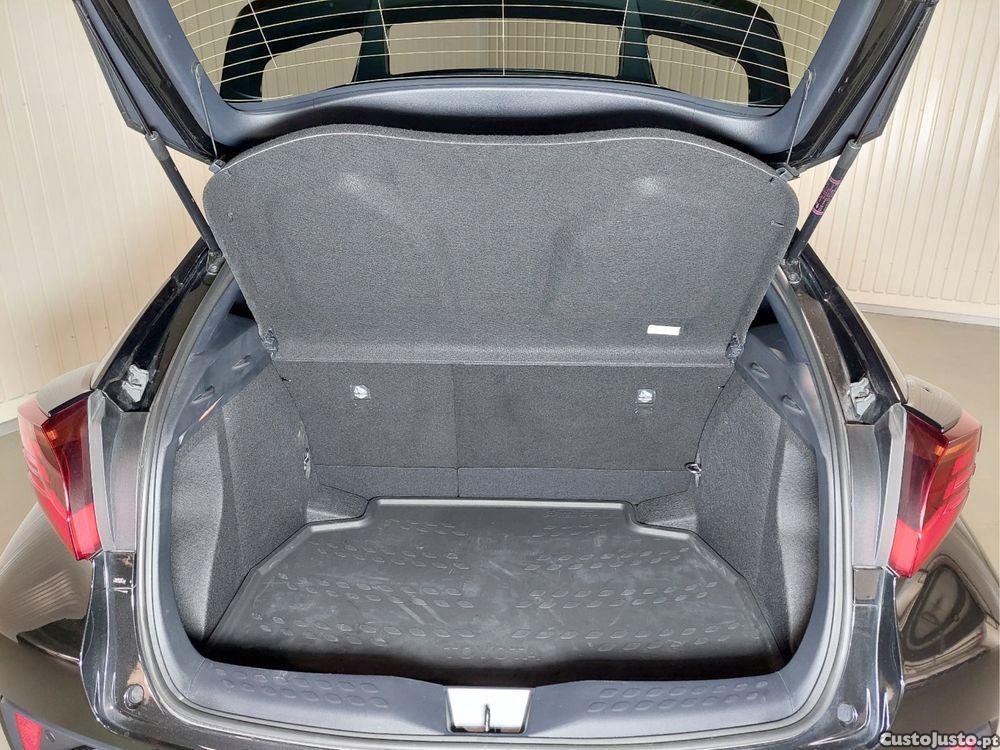 Toyota C-HR 1.8 Hybrid Exclusive+P.Luxury — fotografia 6