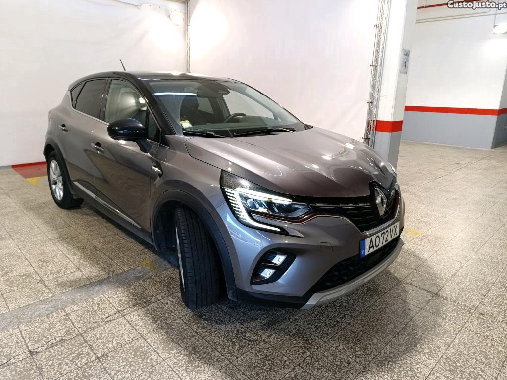Renault Captur 1.6 E-Tech Plug-In Intens 160cv — fotografia 28