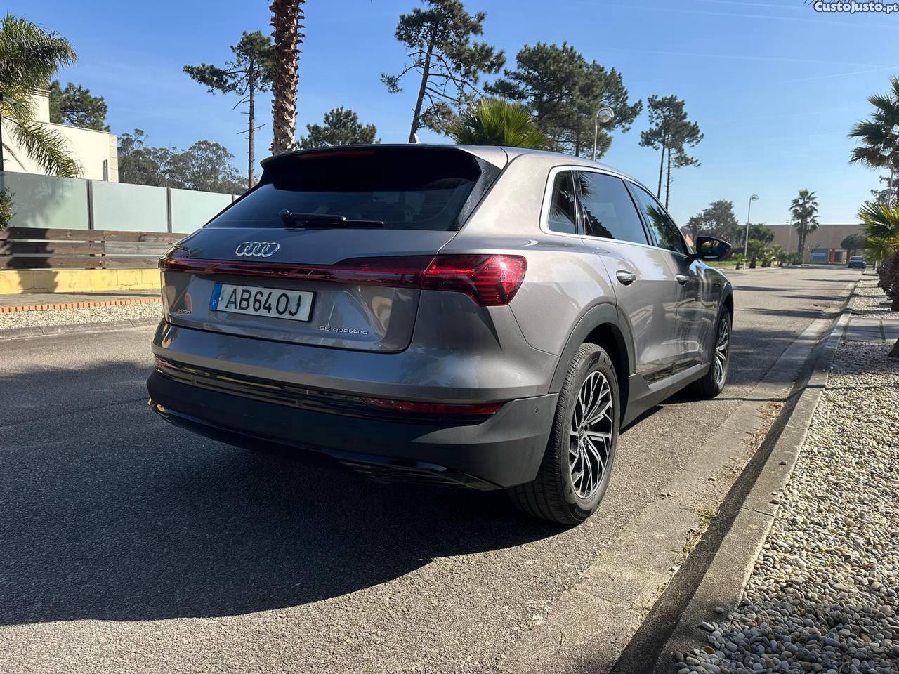 Audi e-tron 55 quattro Advanced — fotografia 11