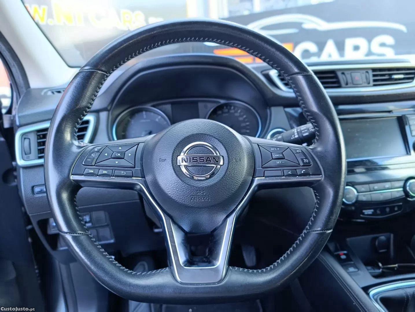 Nissan Qashqai 1.5 dci n-connecta j18 - 19 foto 5